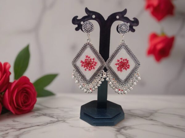 Handmade Diamond Earrings with Intricate Handwork